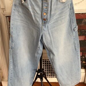 Universal Thread Light Blue Denim Jeans